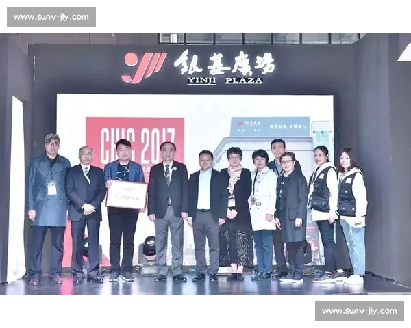 横幅展示引领视觉风潮打造品牌传播新体验